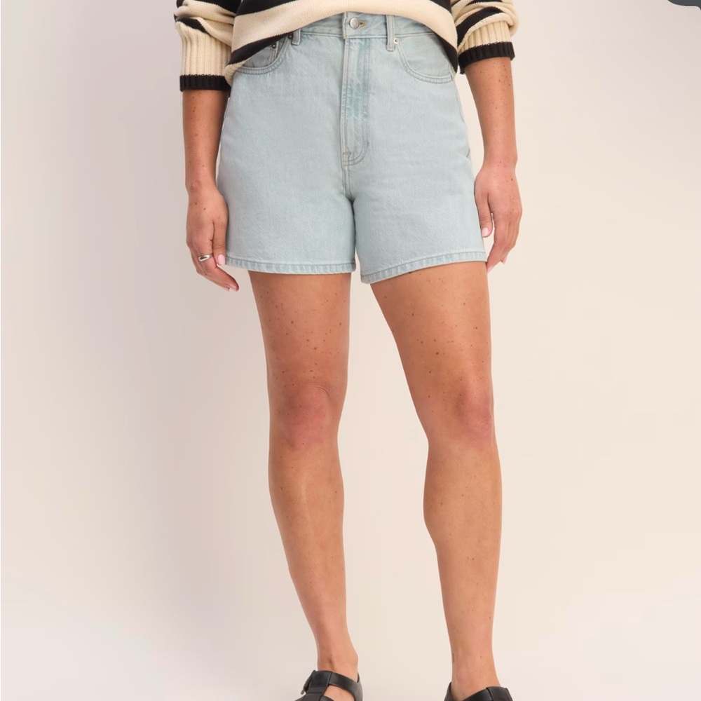 Everlane A-line shorts Size 29